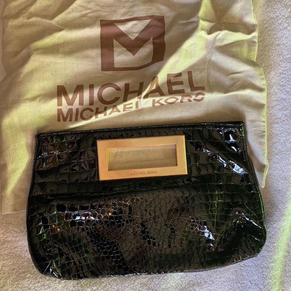 Beautiful Michael Kors Patent Leather Clutch